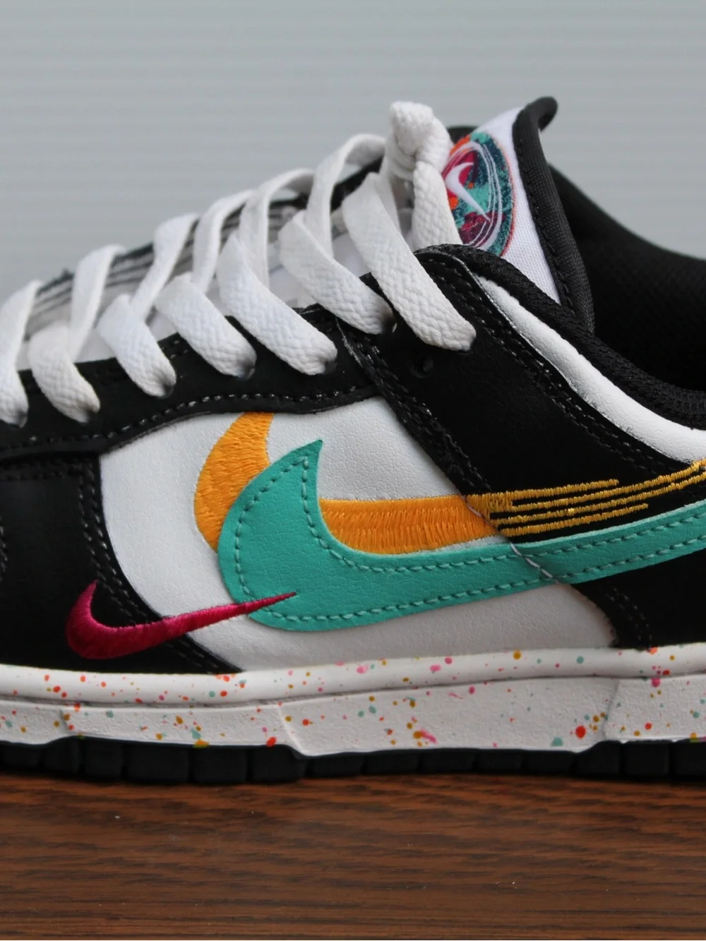 Nike Dunk Low DF4623-131 women Black/White Colorblock Lace-Up Low Top